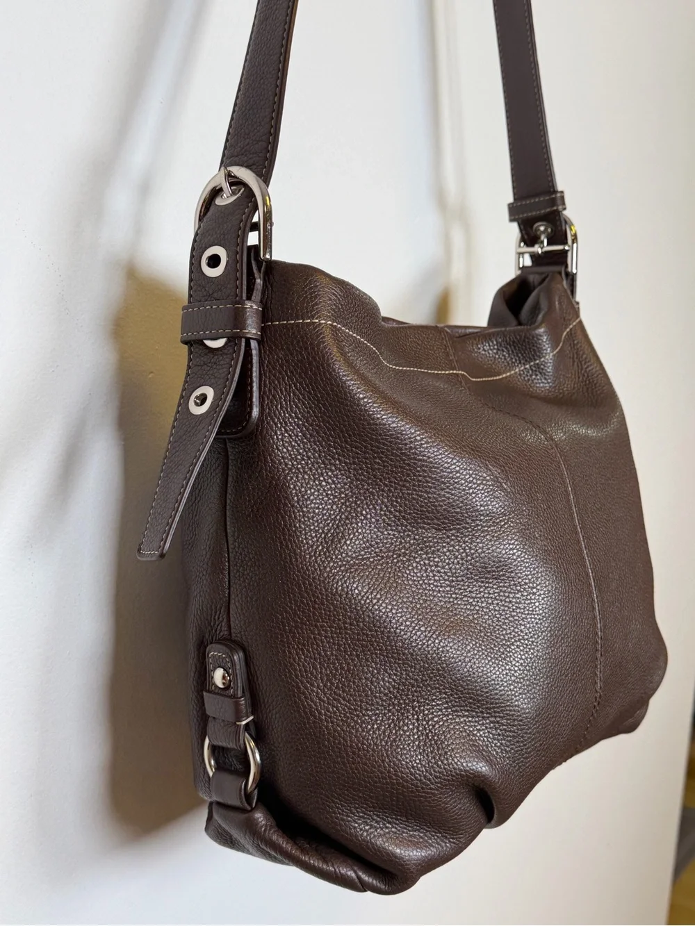 Coach Convertible Hobo/Shoulder/Crossbody Bag Timeless Brown Pebbled Leather
